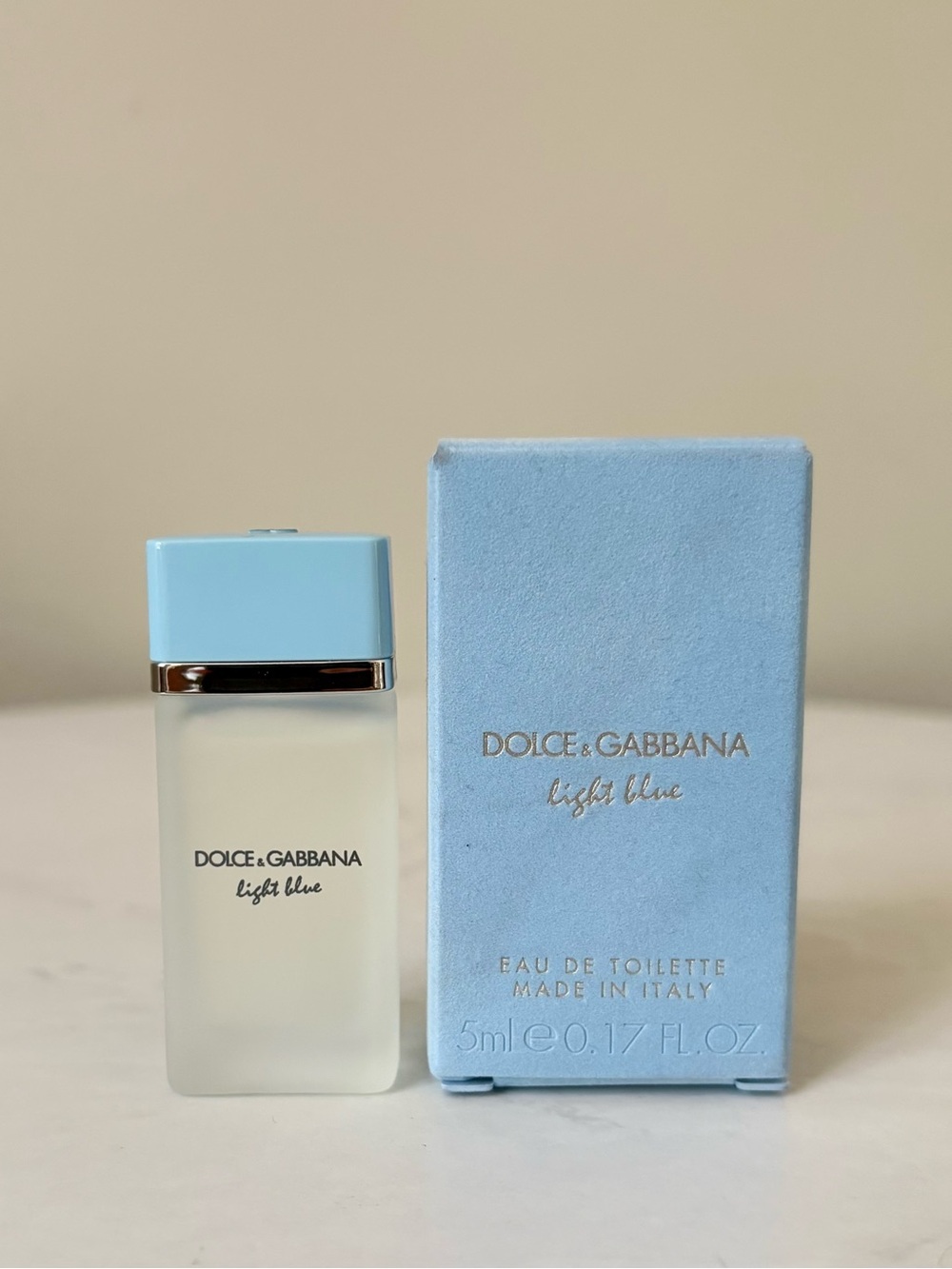 Dolce & Gabbana Black Velvet Key & Card Holder with Gold Plaque - Picture 7 of 10